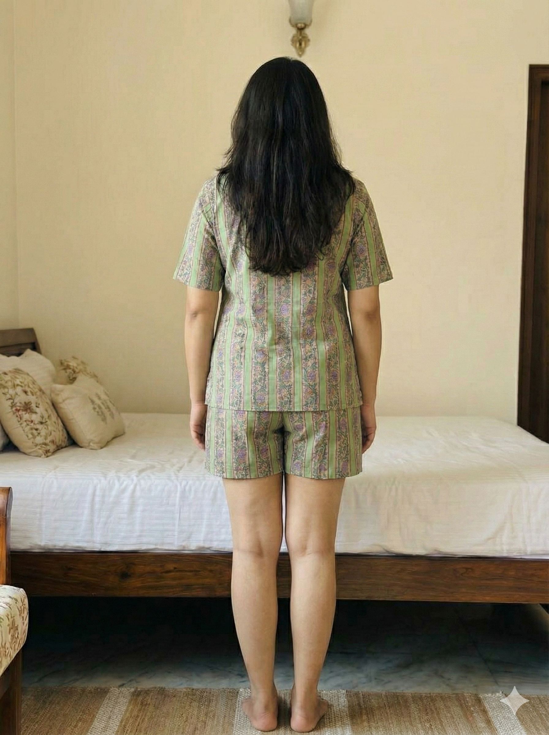 Garden Stripes Women Shorts Set