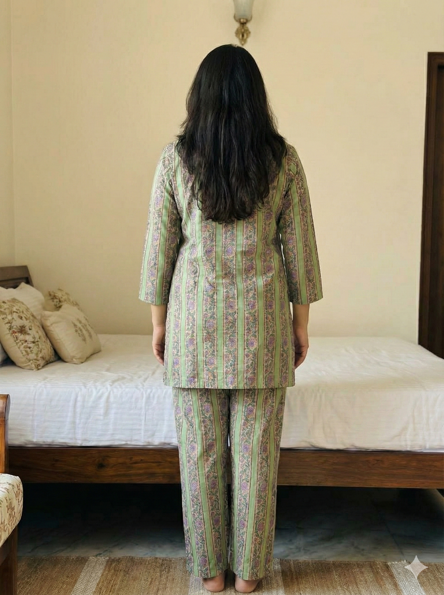 Garden Stripes Women Pyjama Set