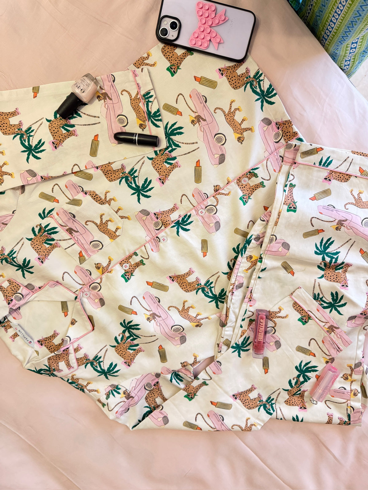 Lola from L.A. Women  Pyjama Set